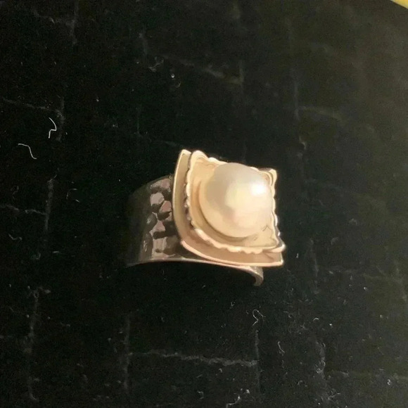 Silpada sterling silver 925 and freshwater pearl statement ring - Picture 1 of 7